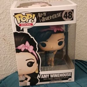 Amy Whine House funko pop
